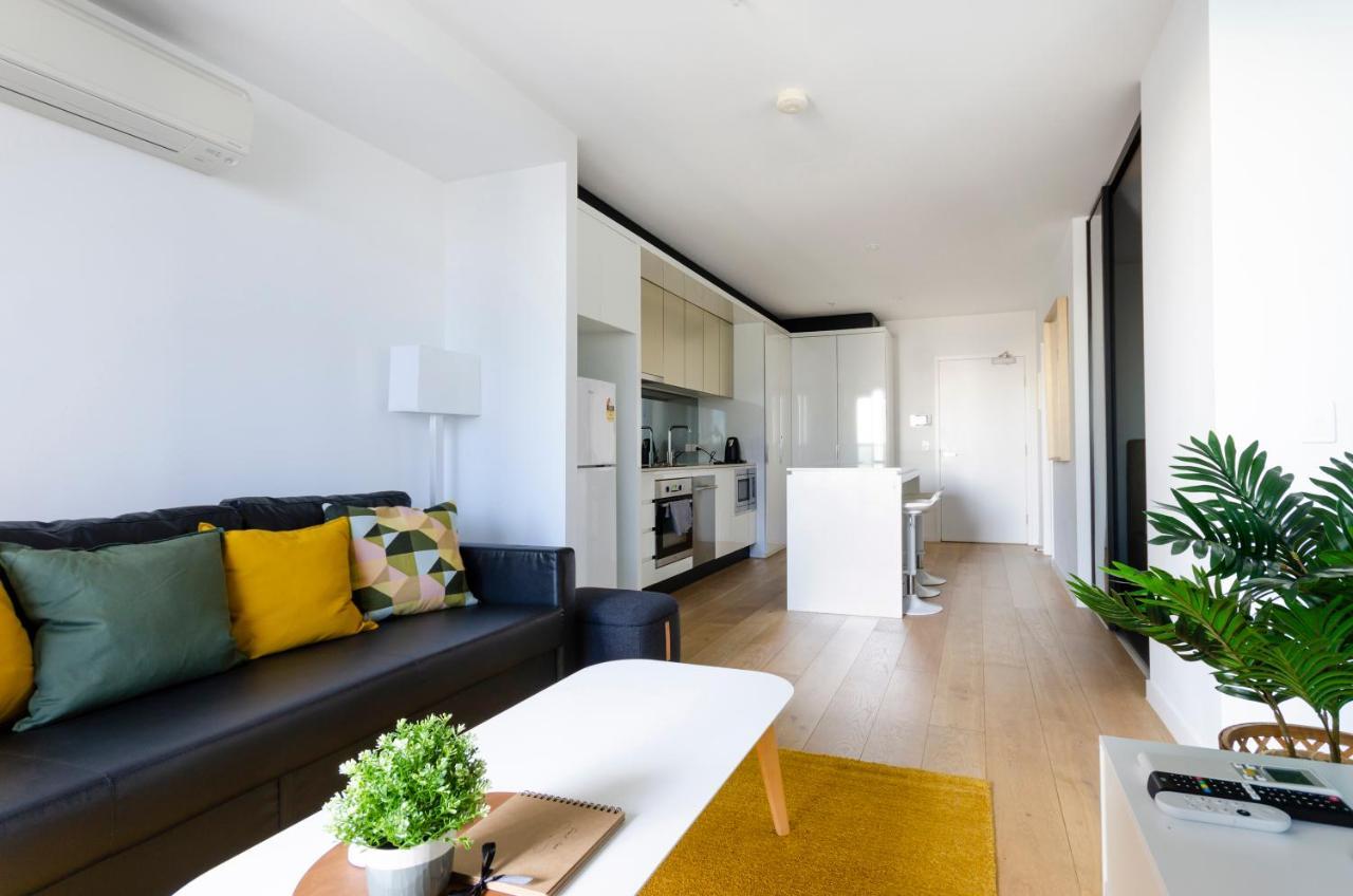 2Br Cbd Pad, City Views, Free Parking, Pool, Gym 멜번 외부 사진